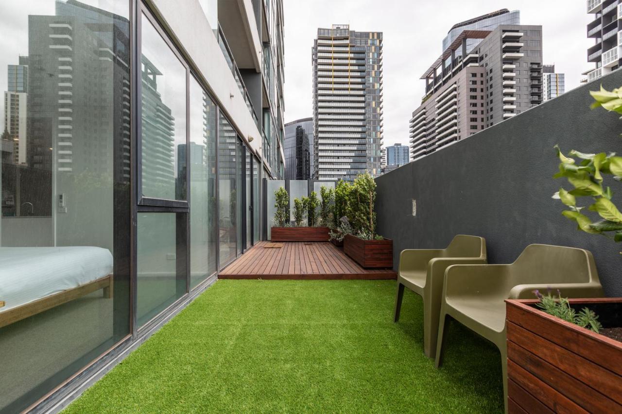 ☆Of Southbank☆Light Filled Apartment☆Huge Private Terrace With City Views☆Parking☆Pool☆Gym☆Wifi เมลเบิร์น ภายนอก รูปภาพ