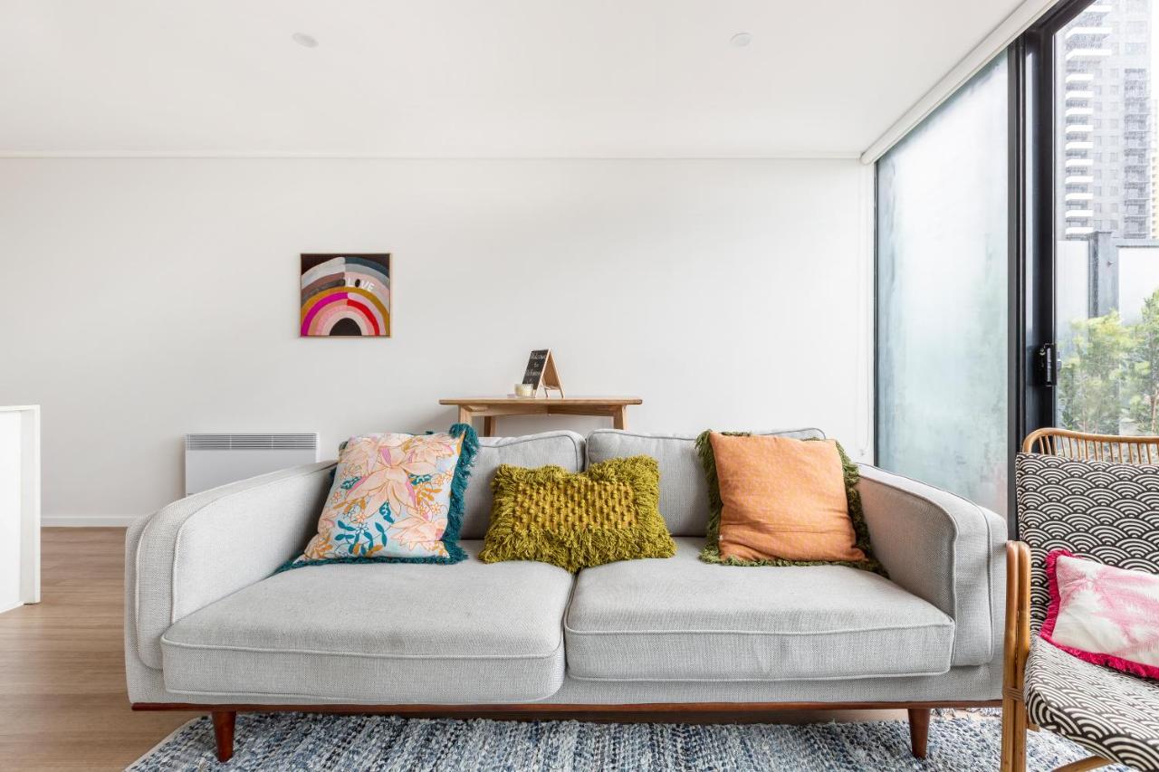 ☆Of Southbank☆Light Filled Apartment☆Huge Private Terrace With City Views☆Parking☆Pool☆Gym☆Wifi เมลเบิร์น ภายนอก รูปภาพ